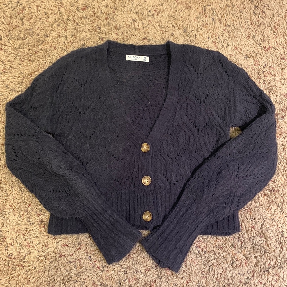 Arizona Jean Co cropped cardigan